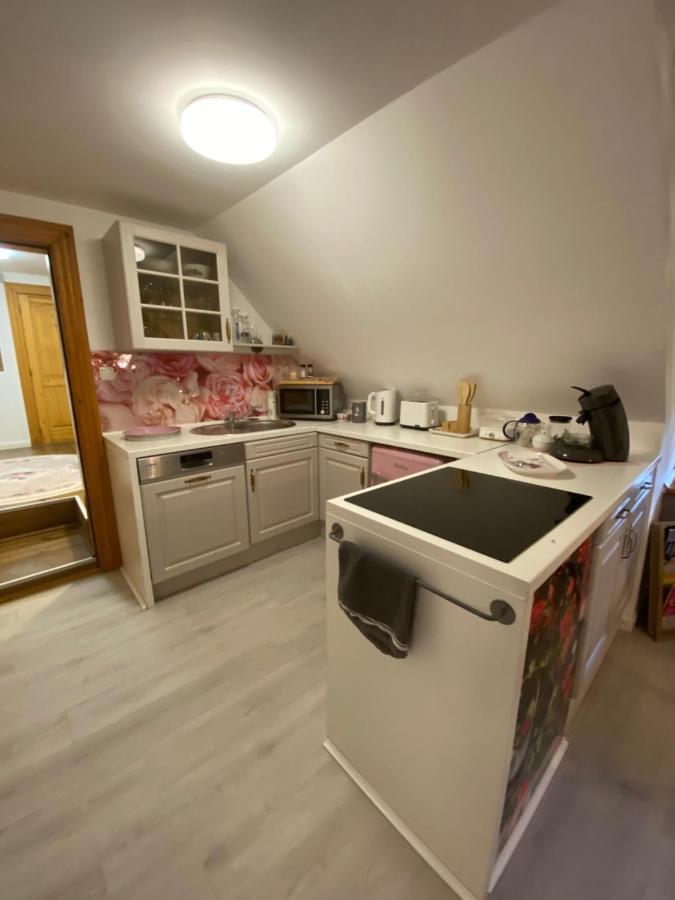 Stilvolle Ferienwohnung Unter Reet In Windbergen Ngoại thất bức ảnh