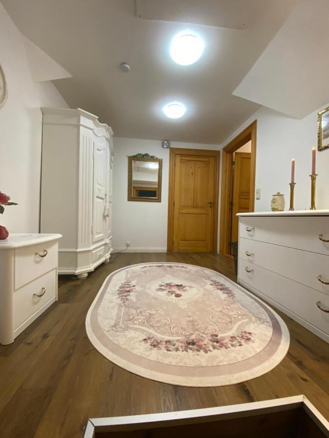 Stilvolle Ferienwohnung Unter Reet In Windbergen Ngoại thất bức ảnh